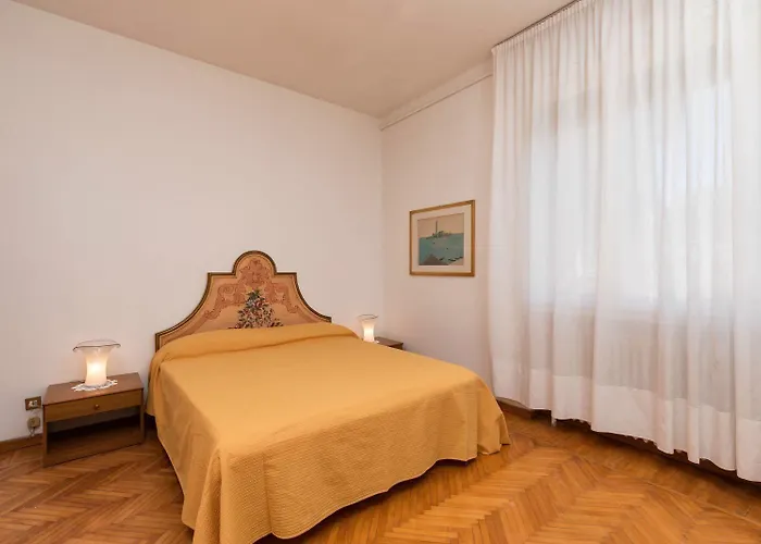 Ca Nart بيت ضيافة